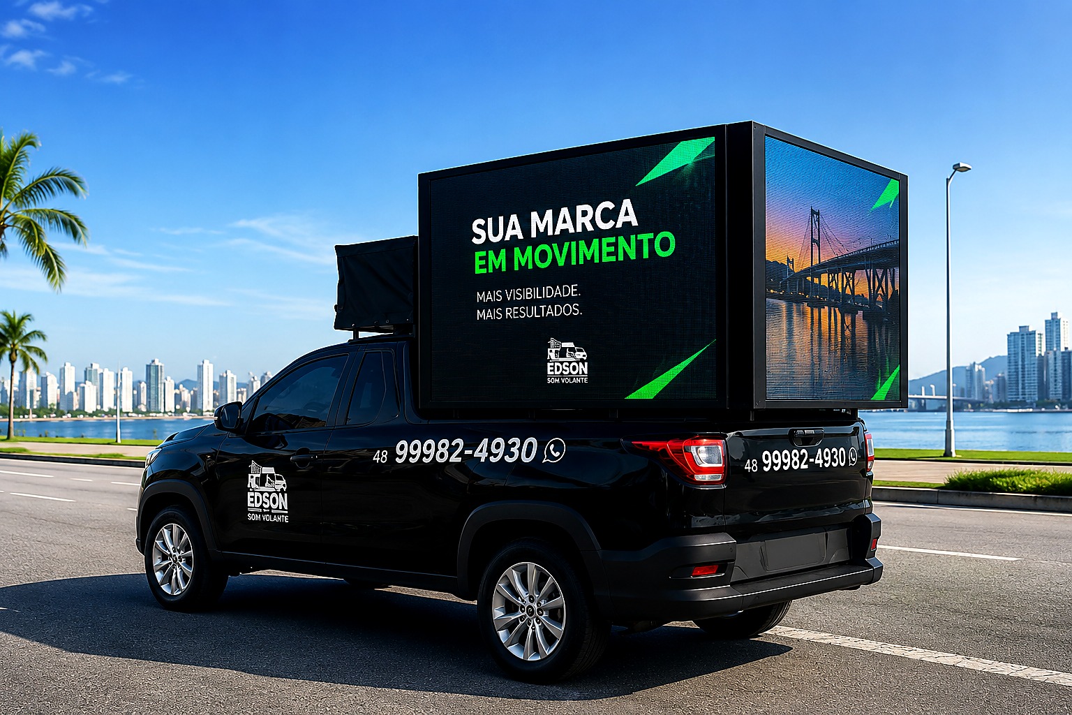 Carro de LED da Edson Som Volante em campanha na Grande Florianópolis